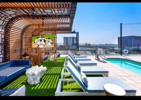 Lux Apt with Rooftop pool by Petco Park and Convention center 41